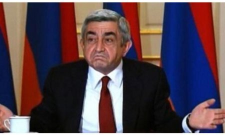 Bu gün Nikola qarşı mitinq olacaq. Serjik isə ölkədən qaçdı