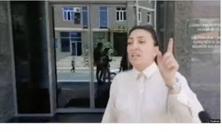 Jurnalist Sevinc Sadıqova iki saat müddətə saxlanıldıqdan sonra sərbəst buraxılıb