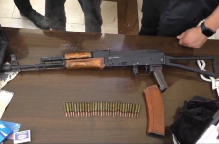 Mingəçevirdə polis silahlı şəxsi saxlayıb