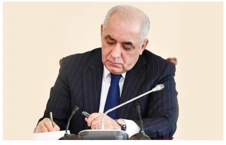 Əli Əsədov qərar imzaladı