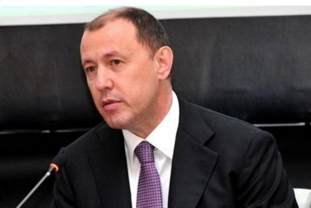 Həbsxanada olan keçmir bankir tibbi yardımın olmamasından şikayətlənir