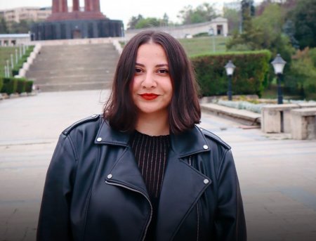 Jurnalist Ülviyyə Əlinin ölkədən çıxışına qadağa qoyulub