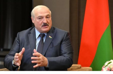 Lukaşenko: “Paşinyan Ermənistanı məhv edəcək" 