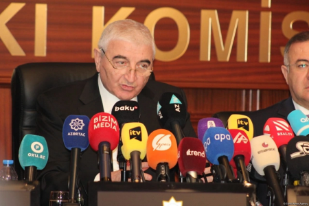 MSK sədri seçkilərin şəffaf keçirilməsini desədə müstəqil jurnalistlər seçki saxtakarkığını qeyd edir