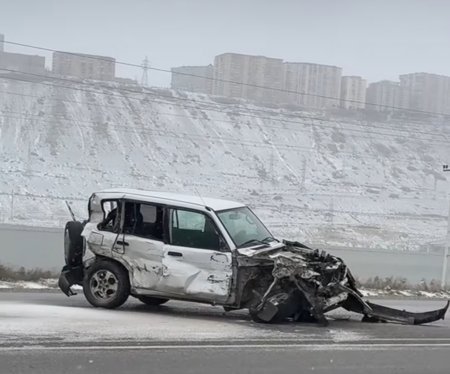 Bakıya yağan azacıq qar ciddi fəsadlara yol açıb