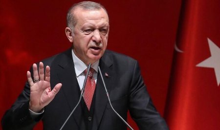 Ərdoğan partiya sədrini məhkəməyə verib