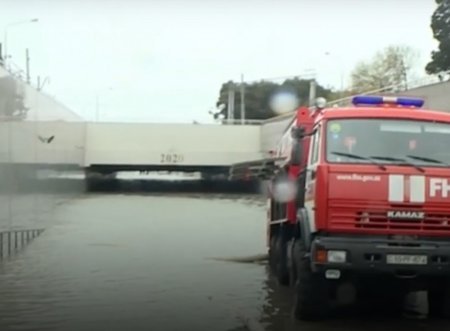 6 ay əvvəl iki nəfərin öldüyü Sabunçu tunelini yenə su basıb
