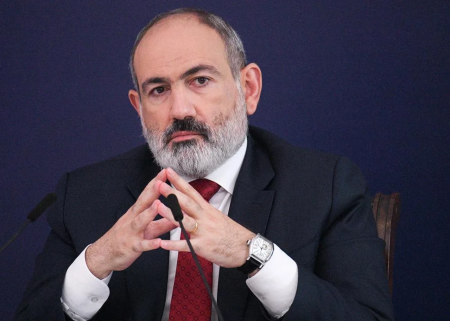 Paşinyan Təhlükəsizlik Şurasının iclasını keçirib