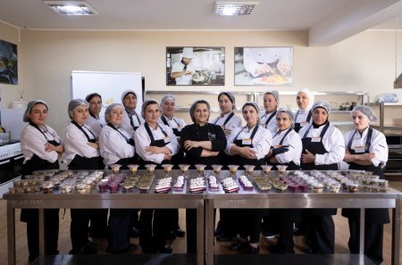 Şəhid və müharibədə yaralananların ailə üzvləri üçün peşə təlimləri davam etdirilir