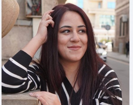 Fatimə Mövlamlı: Məhkəməyə aparılarkən konvoy əməkdaşları tərəfindən vəhşicəsinə döyüldüm
