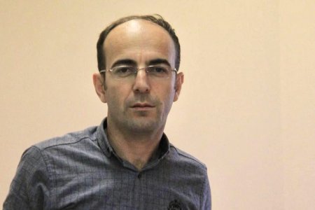 “Bu məhkəmə bir komediyadır” – Şəmşad Ağa məhkəmədə sərt çıxış edib