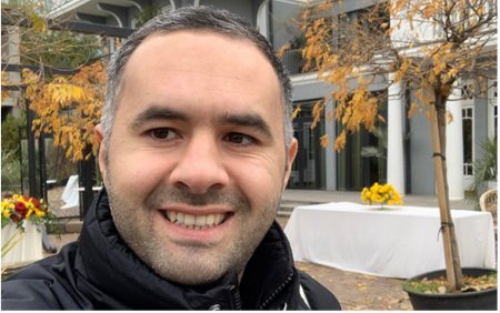 Aclıq edən Ülvi Həsənlinin həbsdə səhhəti pisləşib, tibbi yardım göstərilmir