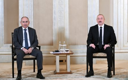 Əbu-Dabidə keçirilən Azərbaycan-Ermənistan görüşü başa çatdı: Zəngəzur dəhlizi və sülh razılaşması müzakirə olunub