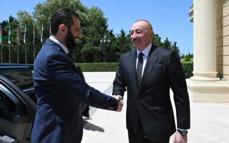 İlham Əliyev Suriya Prezidenti Əhməd Əl Şaraa ilə görüşüb