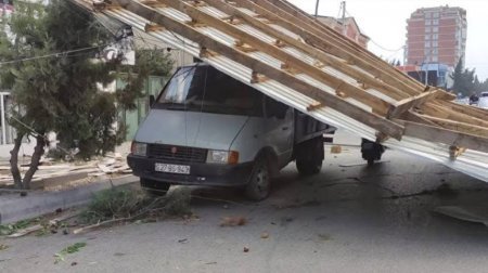 Xaçmazda güclü külək ciddi fəsadlar törədib