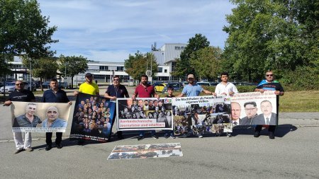 Almaniyanın Passau şəhərində DAS təşkilatının fəalları etiraz aksiyası keçiriblər