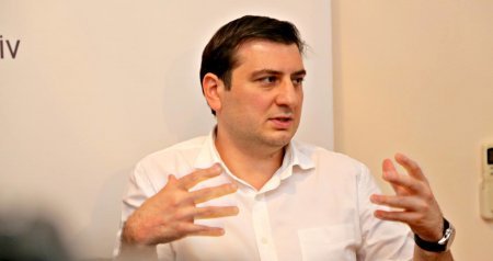Zərərçəkmiş etiraf etdi: “Azər Qasımlı öz pulunu istəyib”