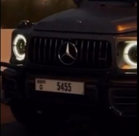 Adnan Əhmədzadənin Dubaydakı milyonluq avtomobil kolleksiyası gündəm oldu
