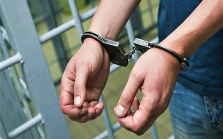 Evlərdən oğurluq edən şəxslər saxlanılıb