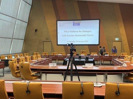 PACE Platforması Rus Demokratik Qüvvələri ilə Dialoqa Başlayır