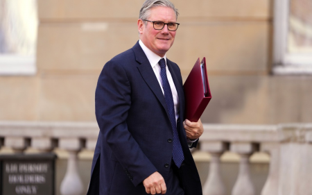 Starmerə yaxın çevrədən sərt tənqidlər