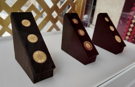 “AzerGold”un qızıl və gümüş məhsulları Beynəlxalq Xalça Festivalında nümayiş olunub