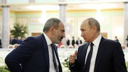 Putin Ermənistanın Avropa kursu ilə bağlı xəbərdarlıq edib