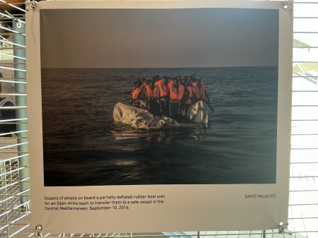 AŞPA-da dənizdə xilasetmə əməliyyatlarına həsr olunmuş fotosərgi təşkil olunub - Foto reportaj