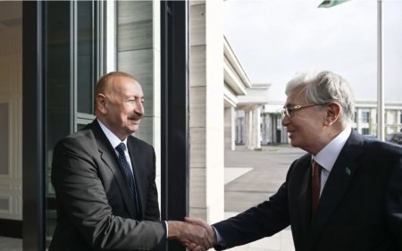 Əliyev və Tokayev Bişkekdə Orta Dəhlizi müzakirə etdilər
