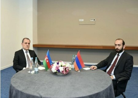 Bayramov-Mirzoyan görüşündən sonra İrəvanda siyasi gərginlik arta bilər