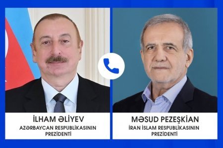 Prezident İlham Əliyev Məsud Pezeşkiana zəng edib